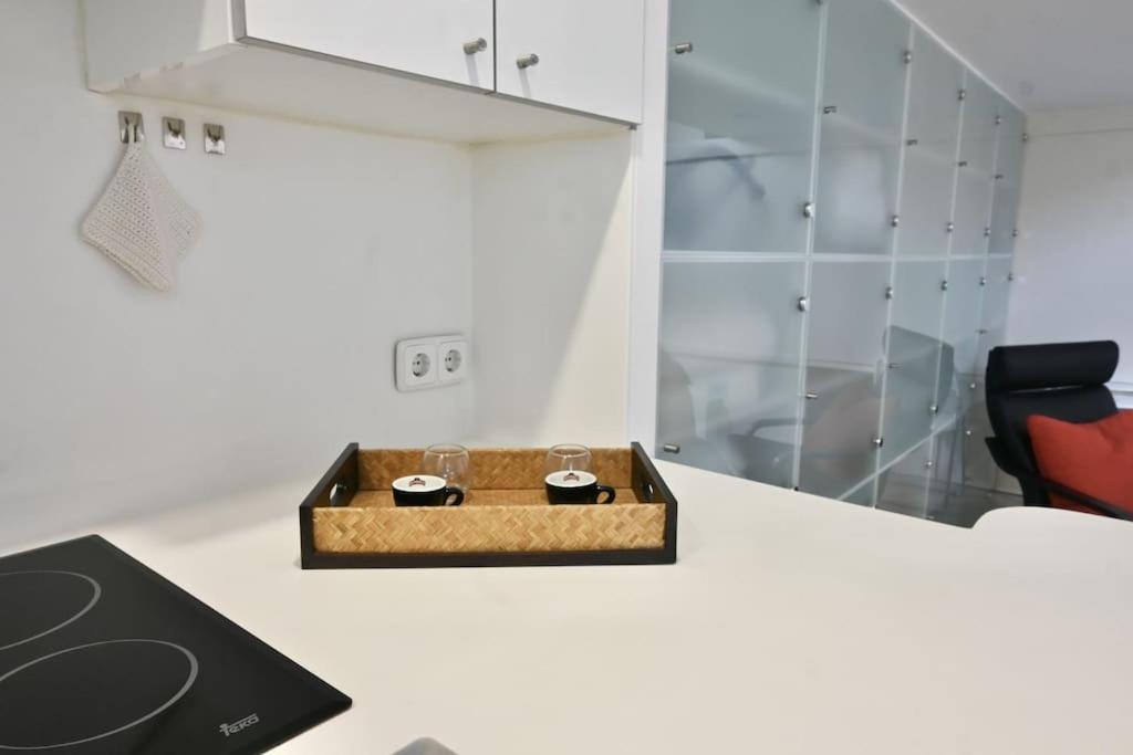 For You Rentals Apartamento Temporal Con Encanto A Pocos Metros Del Sol Myr13 마드리드 외부 사진