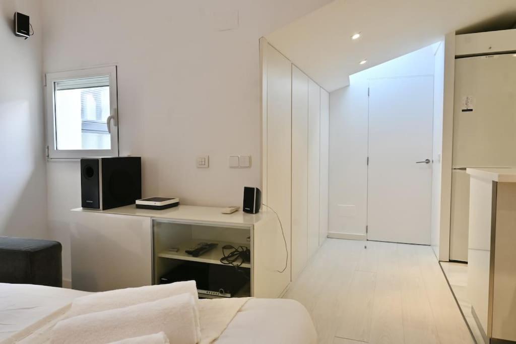 For You Rentals Apartamento Temporal Con Encanto A Pocos Metros Del Sol Myr13 마드리드 외부 사진