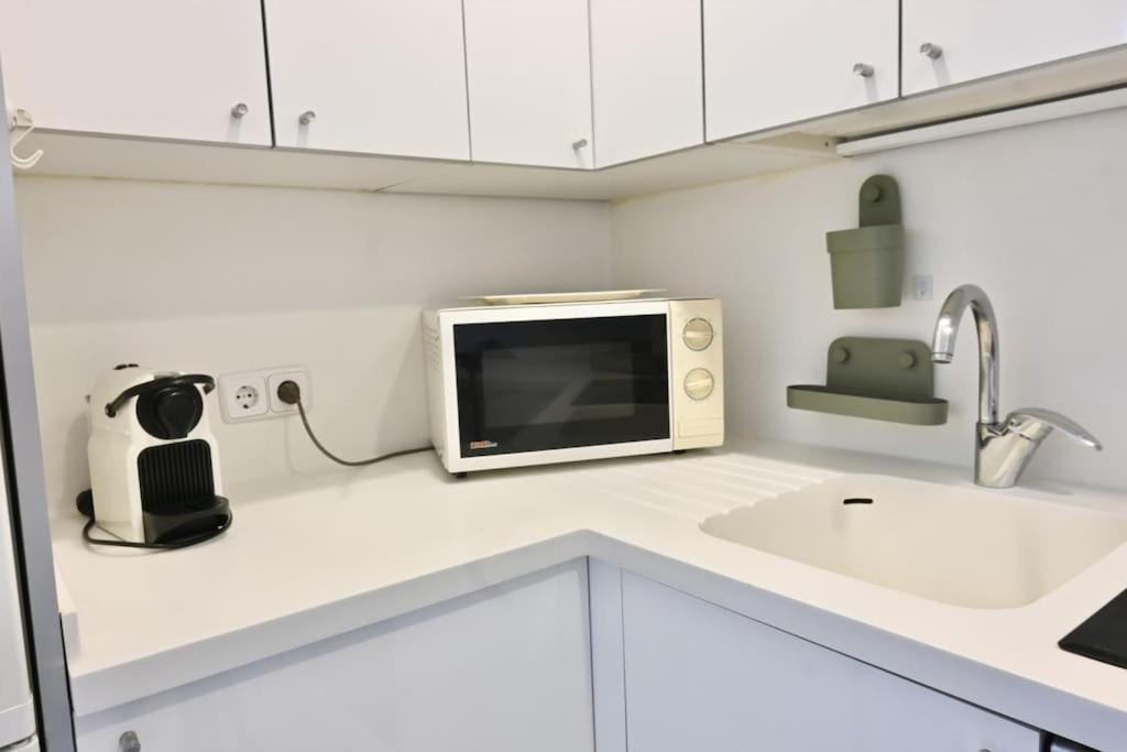 For You Rentals Apartamento Temporal Con Encanto A Pocos Metros Del Sol Myr13 마드리드 외부 사진